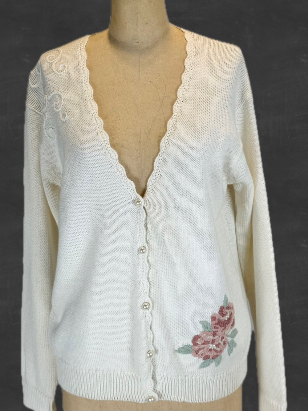 VINTAGE 90s rose flower embroidered knit sweater cardigan button front cottage